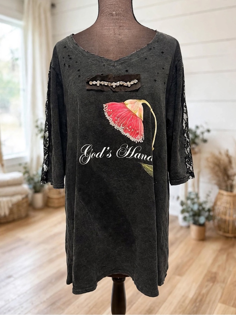 Black Floral Graphic V-Neck Tee with Lace Sleeves